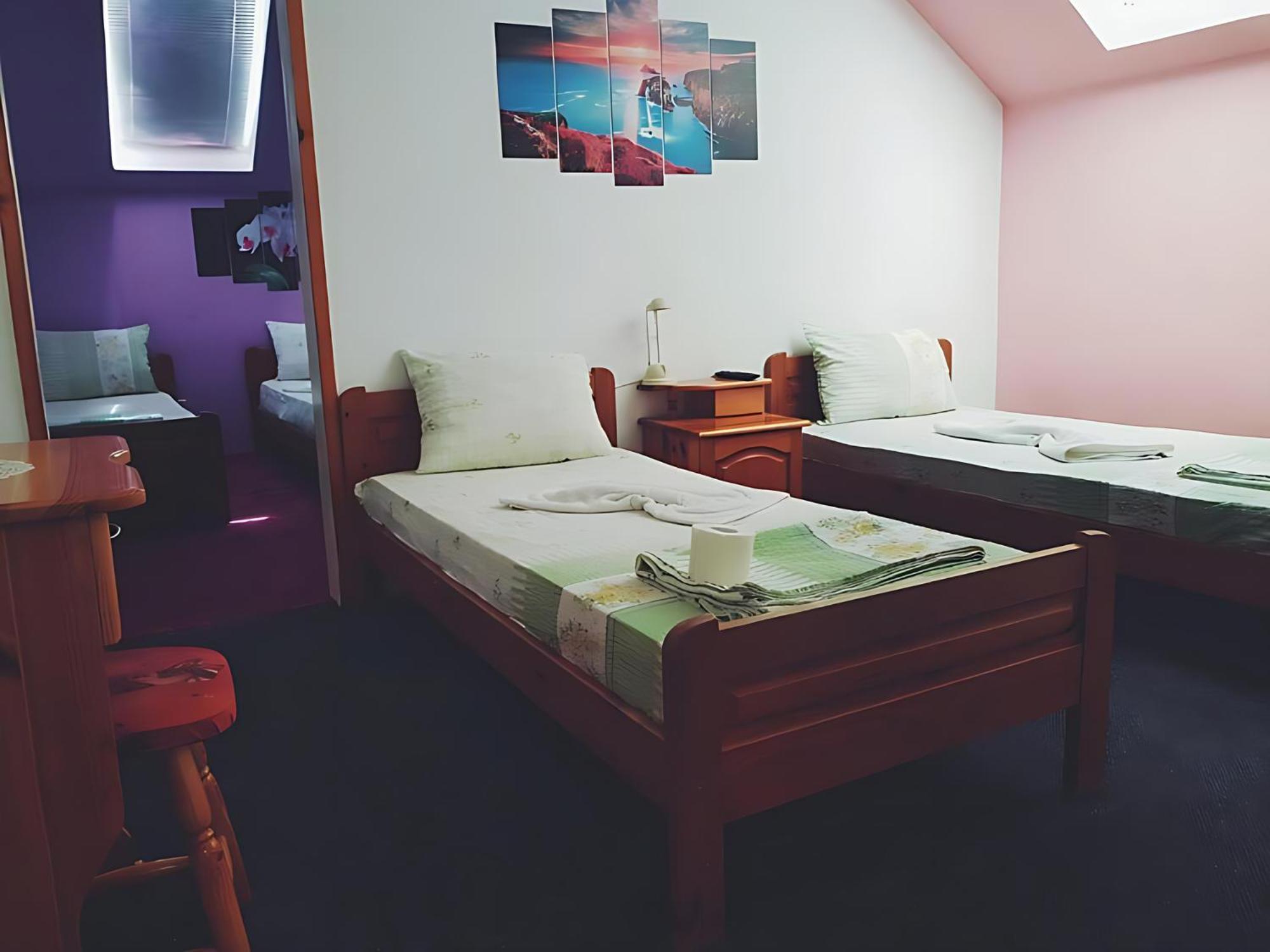 Guesthouse Flora Китен Екстериор снимка