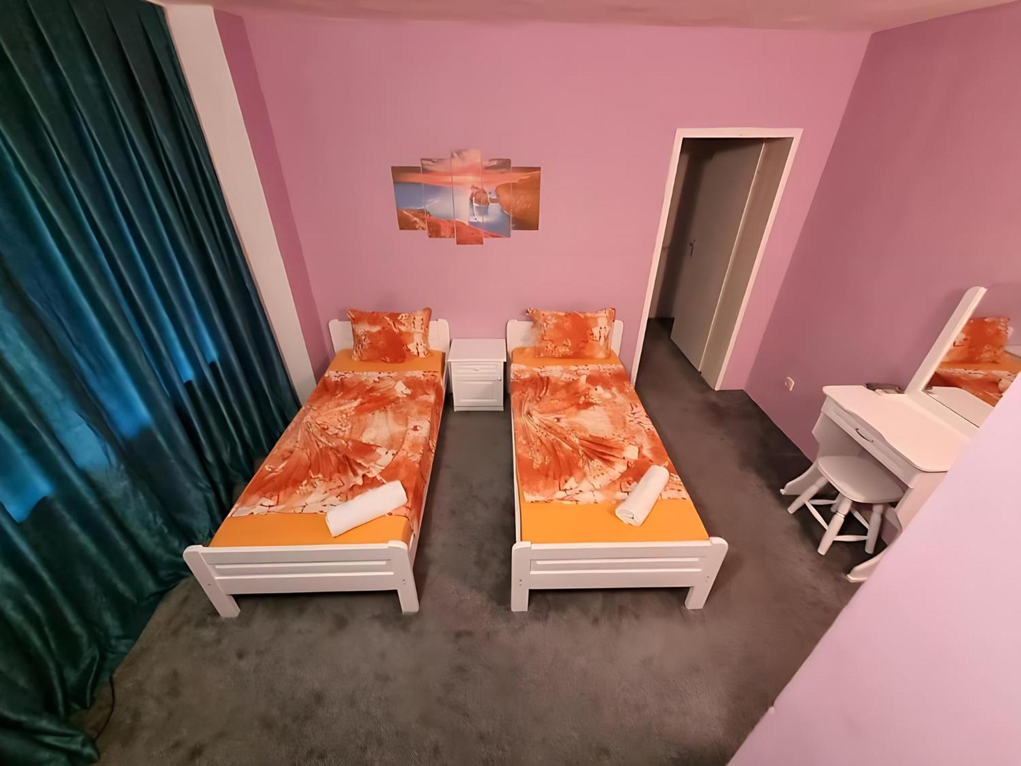 Guesthouse Flora Китен Екстериор снимка