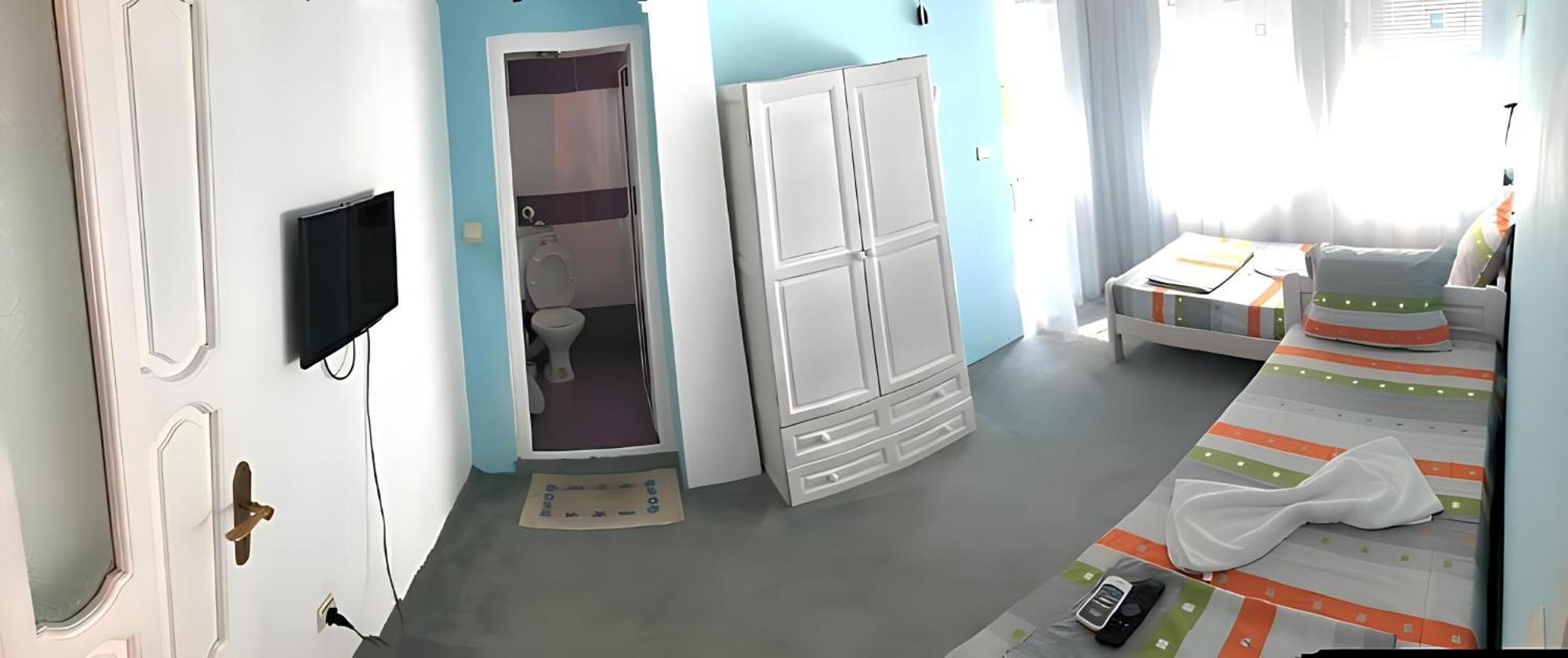 Guesthouse Flora Китен Екстериор снимка